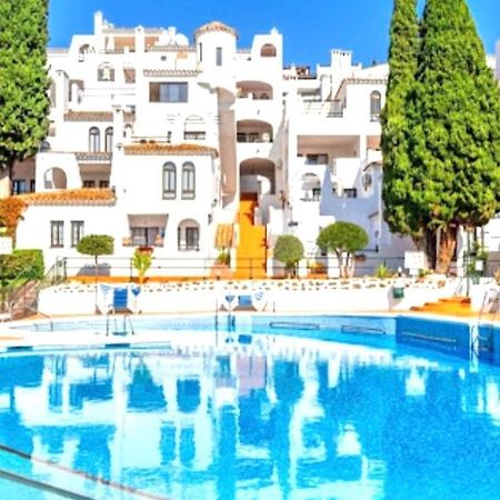 Apartamento Apartamento Pueblo Evita Benalmádena Exterior foto