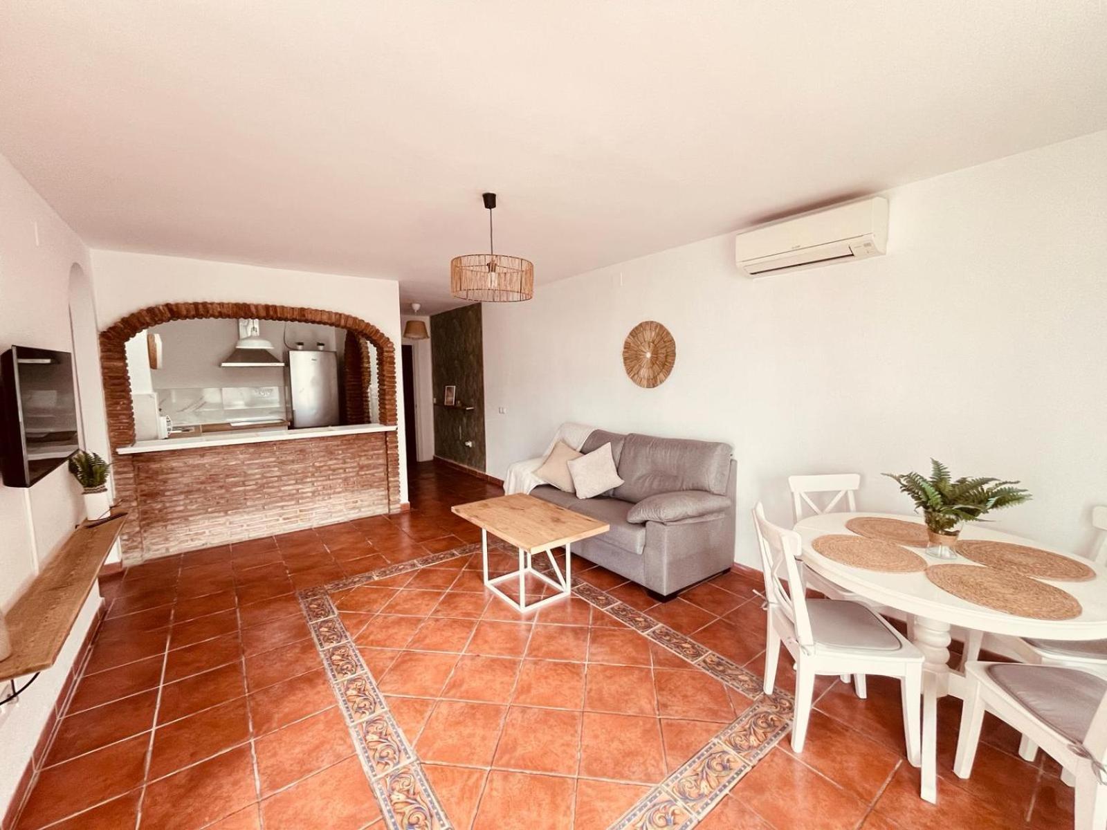 Apartamento Apartamento Pueblo Evita Benalmádena Exterior foto
